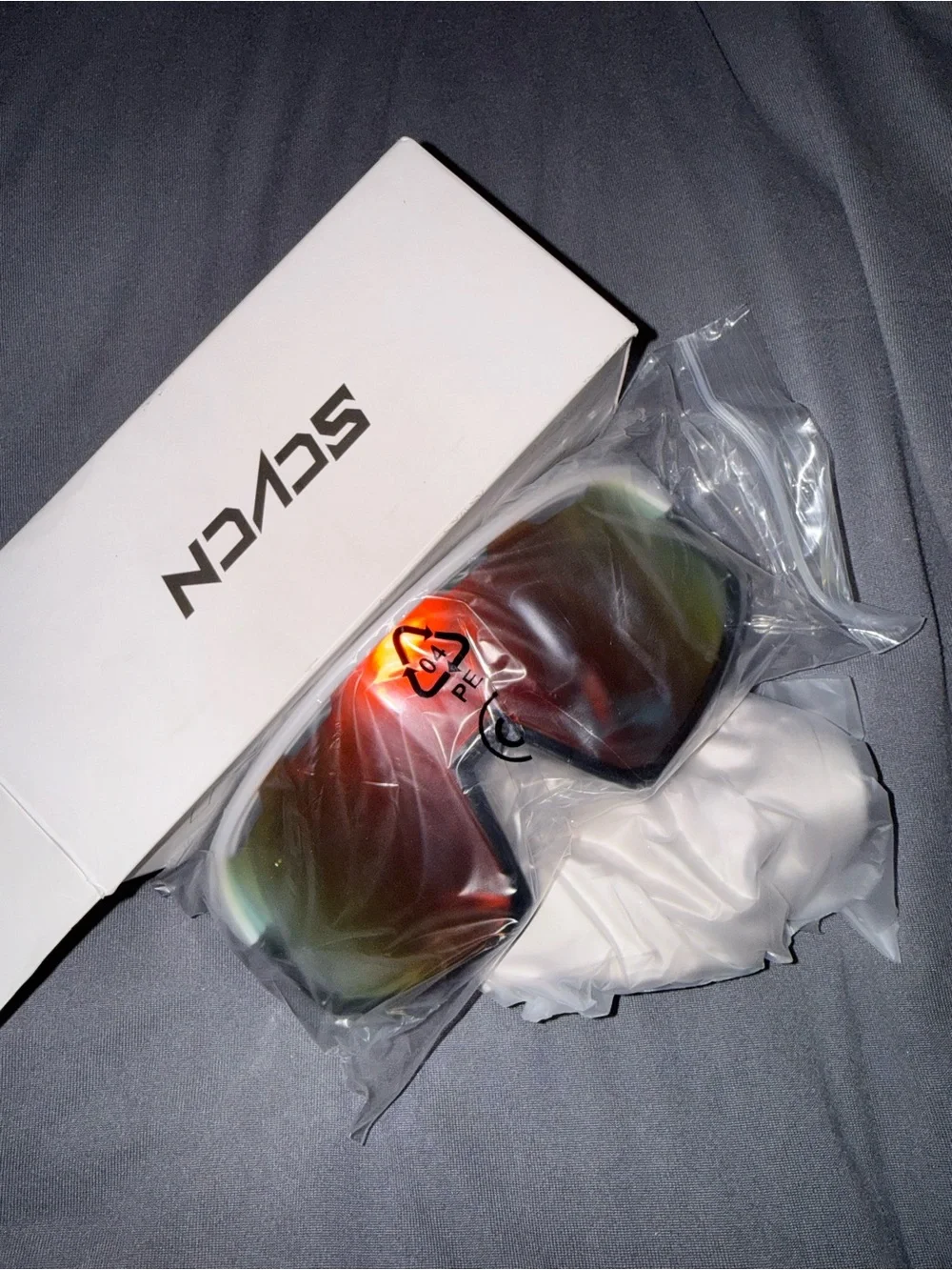 Mirrored Sport Glasses - Red/Green Lens